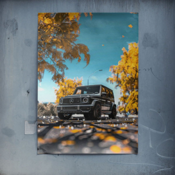 Mercedes G-Wagon en ruta otoñal - póster