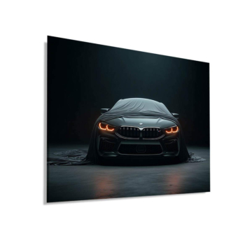 Dunkle Frontansicht des BMW M8 - Dibond-Bild matt