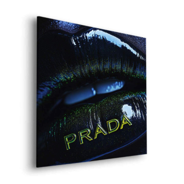 Lippenstift Logo inspiriert von Prada - Dibond-Bild matt
