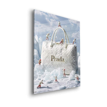 Bolso nevado inspirado en Prada - cuadro en vidrio acrílico