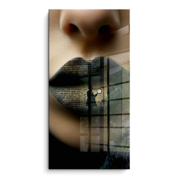 Lippen mit Schlüsselloch-Spiegelung - PVC-Bild glänzend