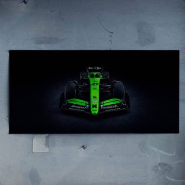 Bolid Kick Sauber Formuły 1 z przodu - plakat