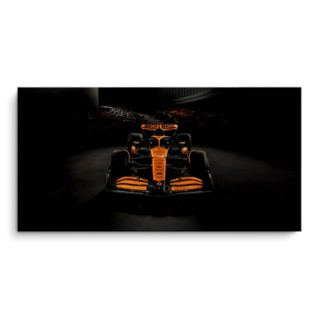 McLaren Formuła 1 w świetle reflektorów - obraz na matowym PVC
