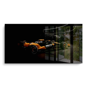 McLaren Formula 1 en exposition - tableau PVC brillant