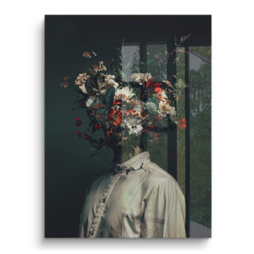 Dunkles florales Kopfporträt - PVC-Bild glänzend
