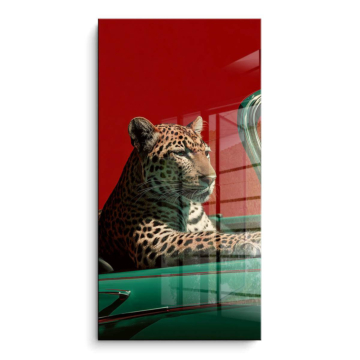 Jaguar en coche verde - cuadro PVC brillante
