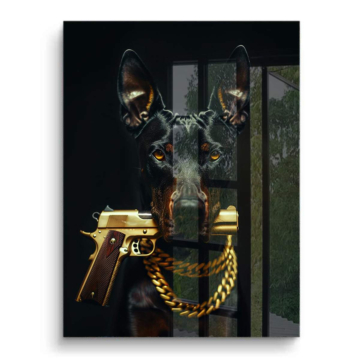 Dobermann mit goldener Pistole - PVC-Bild glänzend