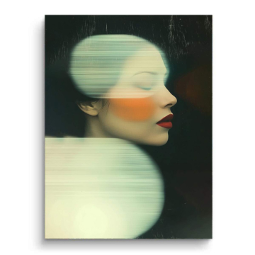 Perfil de mujer en enfoque suave - cuadro PVC mate