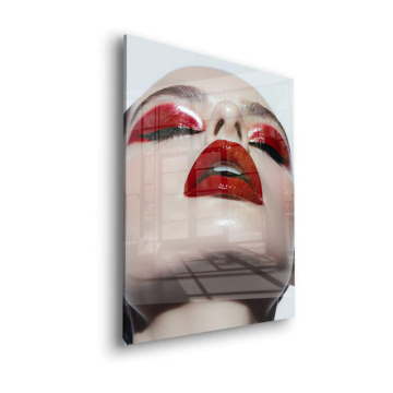 Belleza con labios rojos brillantes - cuadro en vidrio acrílico