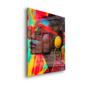 Retrato pop con auriculares neón - cuadro en vidrio acrílico