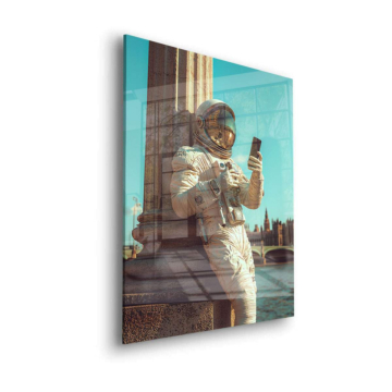 Astronaut am Flus - Acrylglasbild
