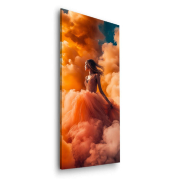 Femme dans des nuages orange - tableau Dibond mat