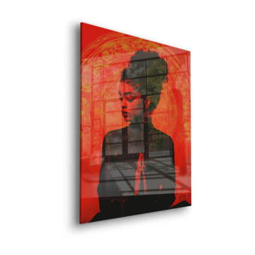Meditierende Frau mit rotem Mandal - Acrylglasbild